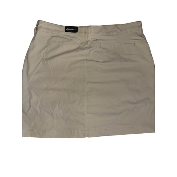 EDDIE BAUER - NEW WITH TAGS- skort size 10 - Picture 3 of 6